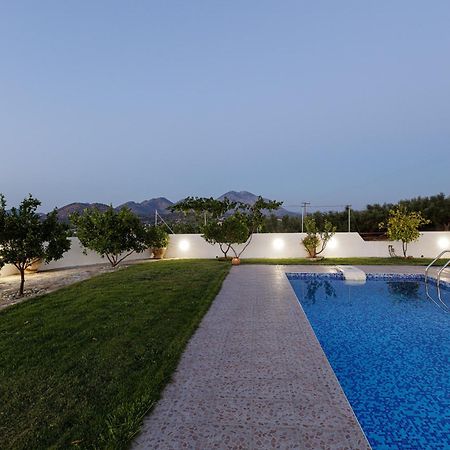 Marina Villa, A Nature Inspiring Retreat Perama  Exterior foto
